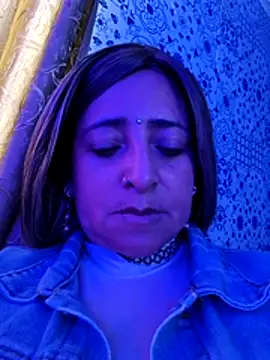 Chat +18 de AlexadraJones3453 ao vivo