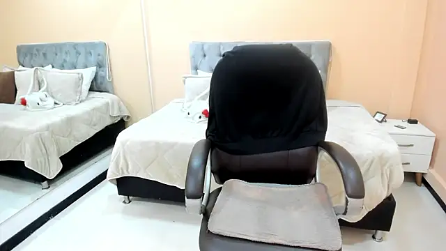 Bela_Craxkerr 现场XXX聊天