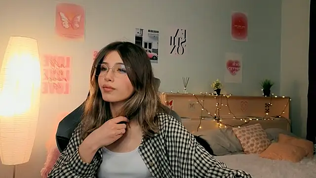 dinnerwithflowers' Live XXX Chat