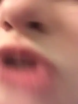 LeonieClaire Obrolan Langsung XXX