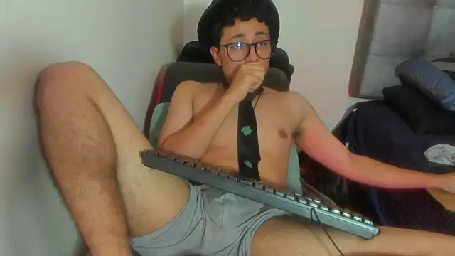 Adonibaskerville4's Webcam Show