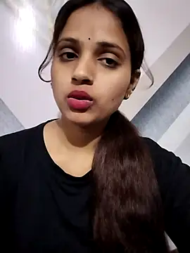 Chatroom XXX en direct de Naina11100