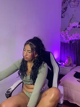 Nattasha_Bms' Live XXX Chat