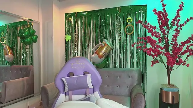 Czat XXX na żywo – Summer_miller