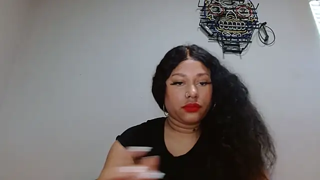 RavenWatts' Live XXX Chat