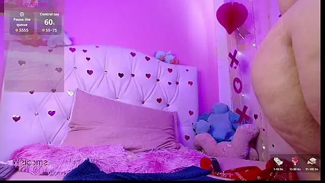 Chat XXX en directo de HECATE_23