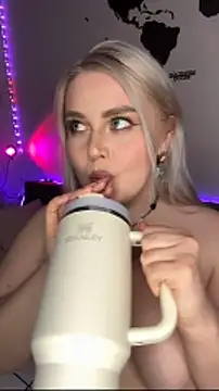 April_Vancee Chat XXX live