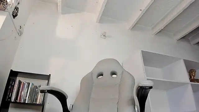 Онлайн чат XXX carmesix