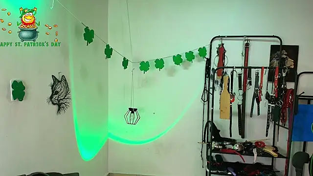 Chat +18 de ariannaconnor_ ao vivo