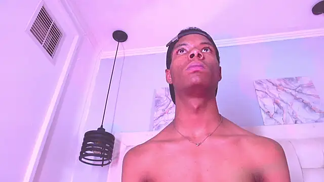 Santiago_Ortiz_ élő XXX-chatje