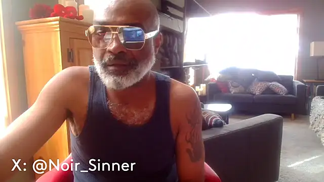 sinnernoir's Webcam Show