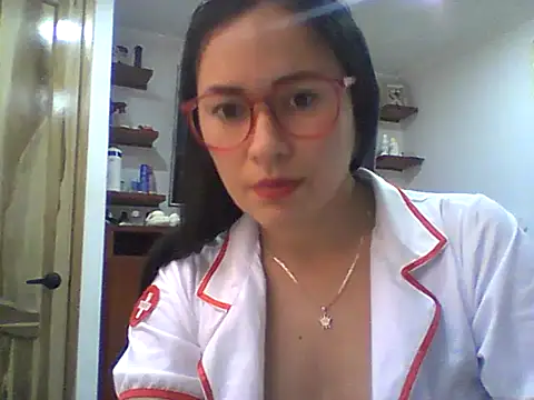 Erin_oficial's Live XXX Chat