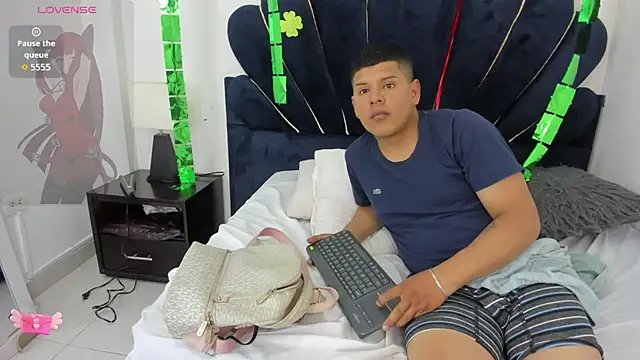 Greycy-and-Jack webcam show