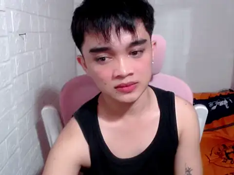 Chat XXX en directo de Sky_hot123