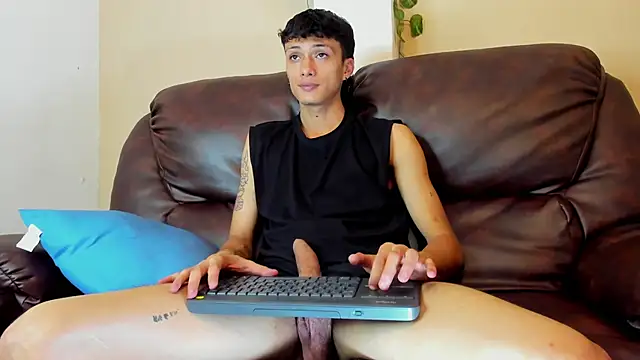 Lean_PortmanのライブXXXチャット