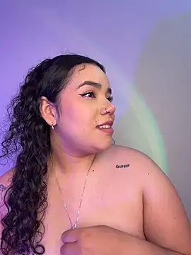 Chat +18 de krisstenSantos ao vivo