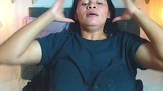 Emma_hassani's Live XXX Chat