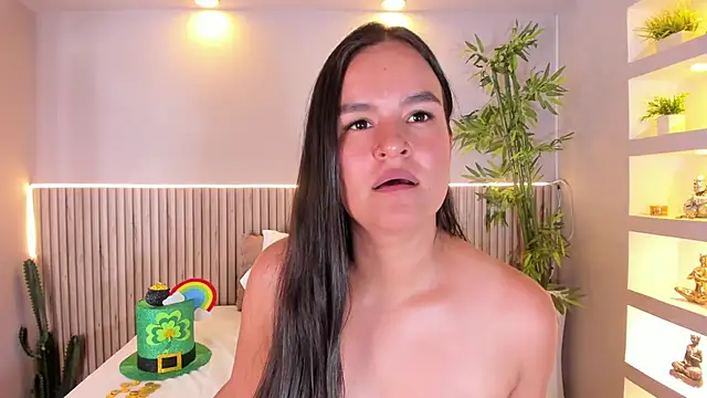 Chat XXX ao vivo de LucieMillerr