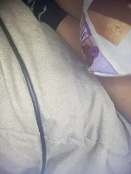 Živý XXX chat Jennxdolls