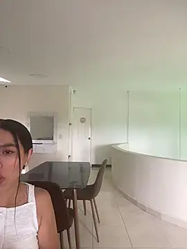 JuliaaVega: онлайн-секс-чат