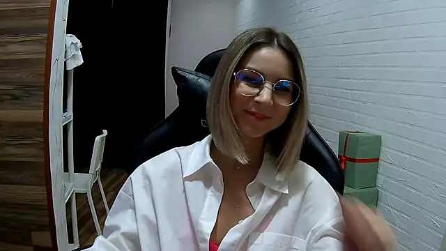 IceMayes Live XXX-chat