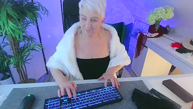 Živý XXX chat LovelyHelena