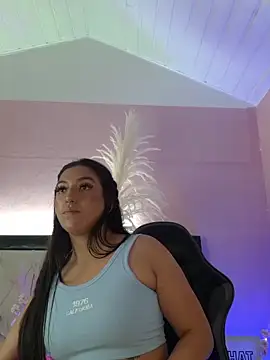 Živý XXX chat Emily_Roussee