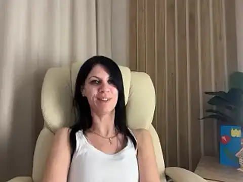 Chatroom XXX en direct de InjaAtHome