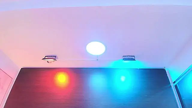 XXX chat uživo modela Cammi_wagner