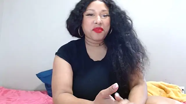 XXX chat uživo modela RavenWatts