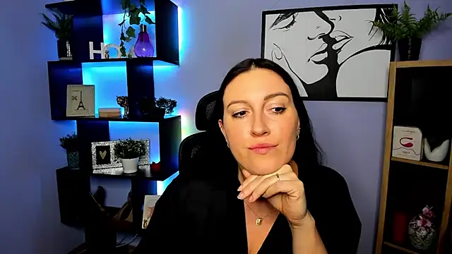 FUN_AMI Adlı Modelin Canlı XXX Sohbeti