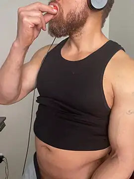 Pokazy przed kamerką – Fathero1time