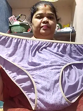 tamilthanushri 现场XXX聊天