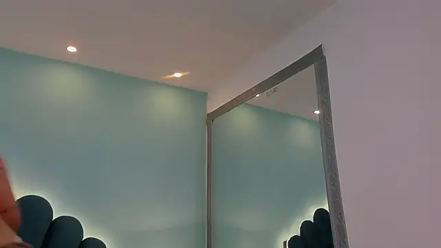 sharlott18 – Naživo XXX chat