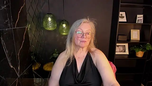 NataliMellow's Live XXX Chat