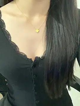 Jonlie18 webcam show