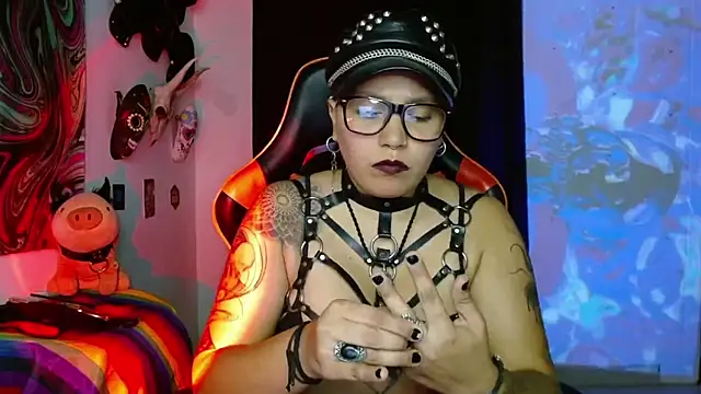 Czat XXX na żywo – LilithSharon