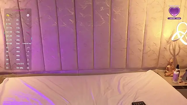 JulieDeep's Live XXX Chat