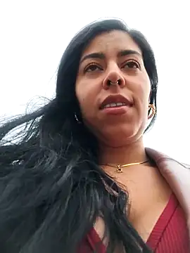 Luiannan Live XXX chat