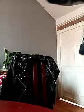 Онлайн чат XXX tata_sanz_