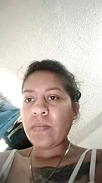 Chat XXX en directo de Tiphanydirty3