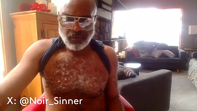 sinnernoir élő XXX-chatje