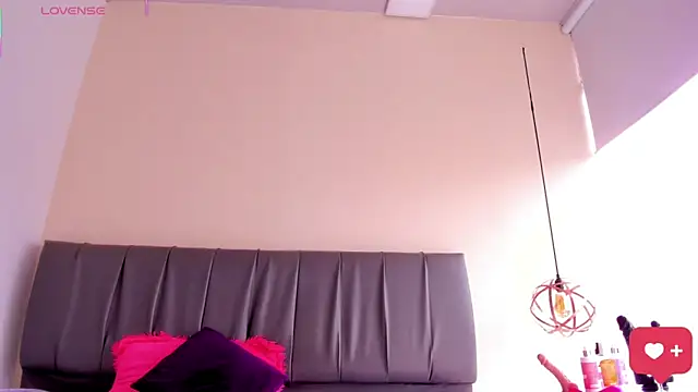 iisabella_noa's Live XXX Chat