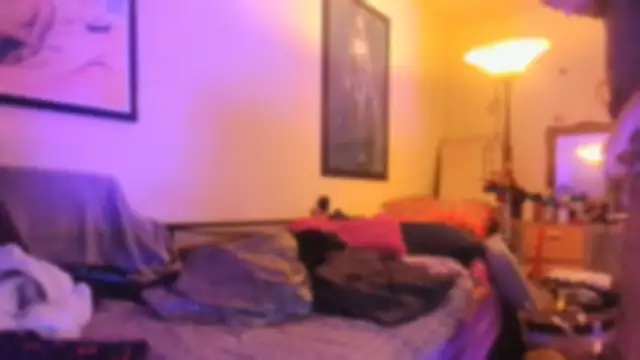 Guyst049 Webcam Show