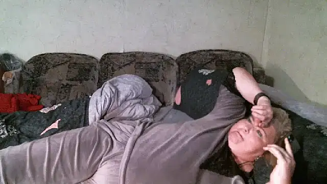 Lana555 Adlı Modelin Canlı XXX Sohbeti