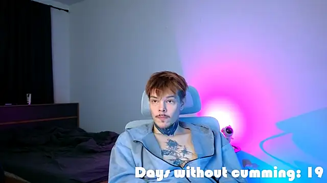 DENIS_HERE: απευθείας συνομιλία ΧΧΧ