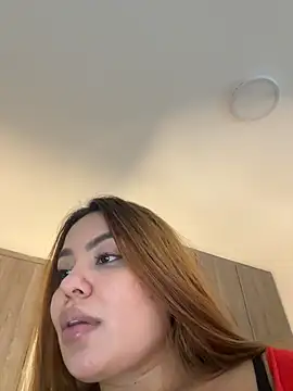 Chatroom XXX en direct de valeria2019hot