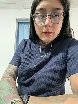 PamelaFtMia Live XXX-chat