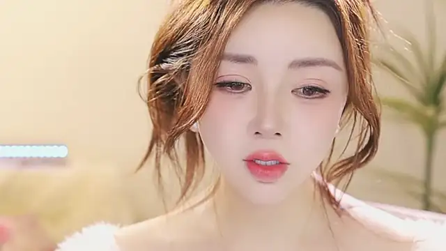 Czat XXX na żywo – Qiaoqiao__