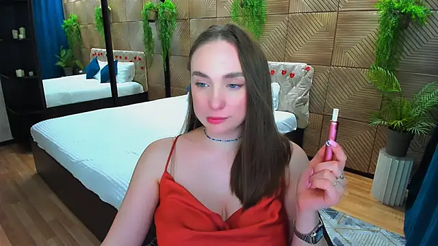 TrueReincarnationのライブXXXチャット